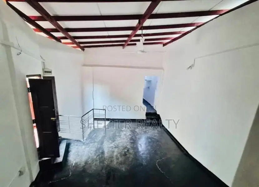 Commercial Property for rent in Colombo 2 - Residential House