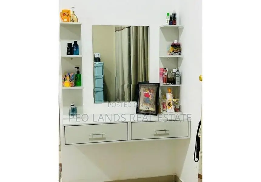 (DR446) Luxury Furnished 3-Storey House for Rent in Kiribathgoda