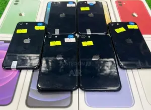Apple iPhone SE 3 128GB (Used)