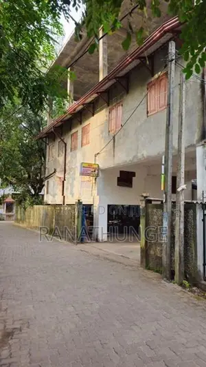 Room For Rent In Kelaniya