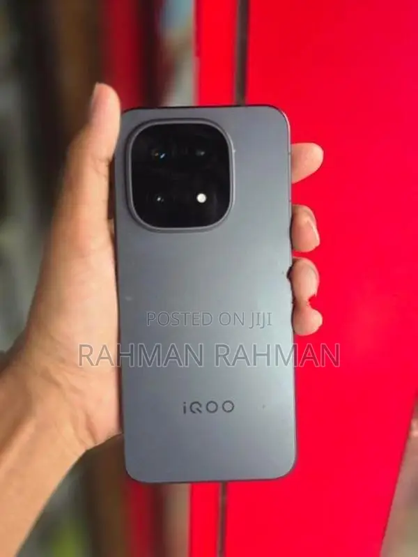 iqoo 15 (Used)