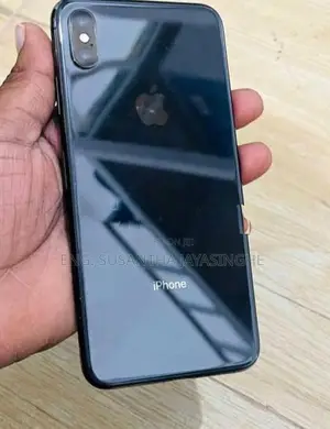 Apple iPhone XS Max (Used)