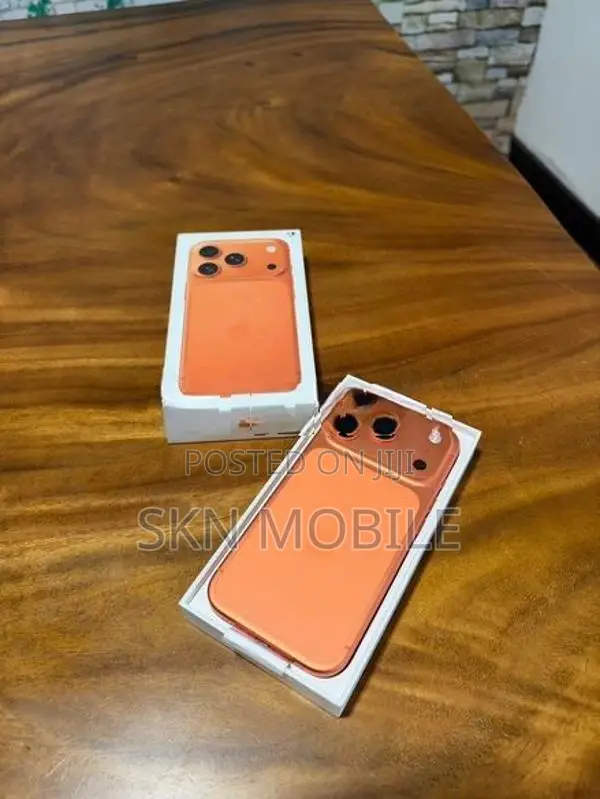 Apple iPhone 17 Pro 256GB ESIM (Used)
