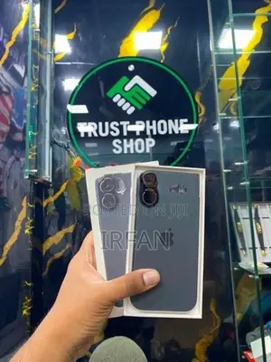 Apple iPhone 17 (Used)