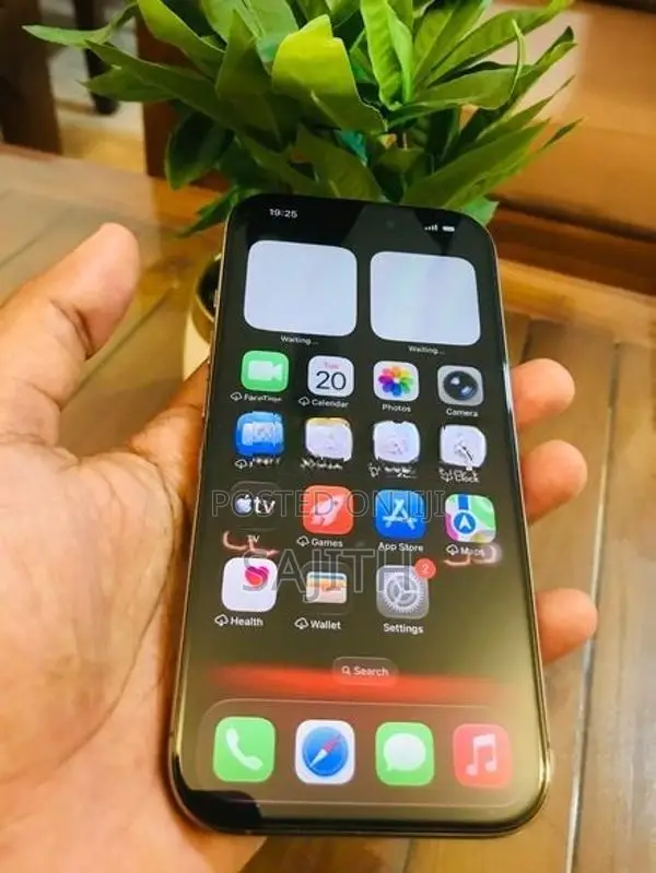 Apple iPhone 16 Pro 256GB (Used)