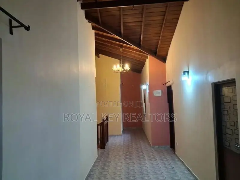 05 Bedroom - Unfurnished House For Rent In Kotte