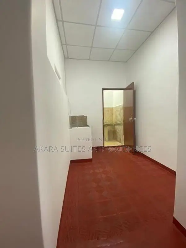 7,000 Sq.ft - Commercial Building For Rent CP54977 In Colombo 8