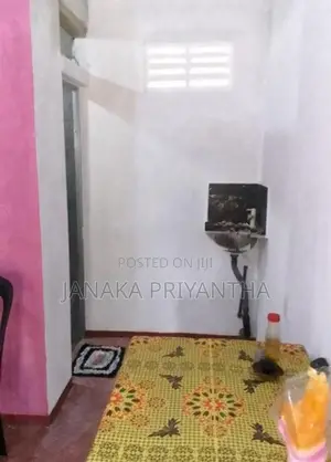 කාමරයක් කුලීයට දීමට Millewa