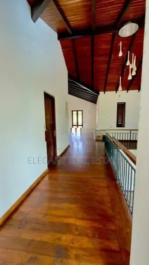 05 Bedroom Unfurnished House for Sale in Malabe (A6859)