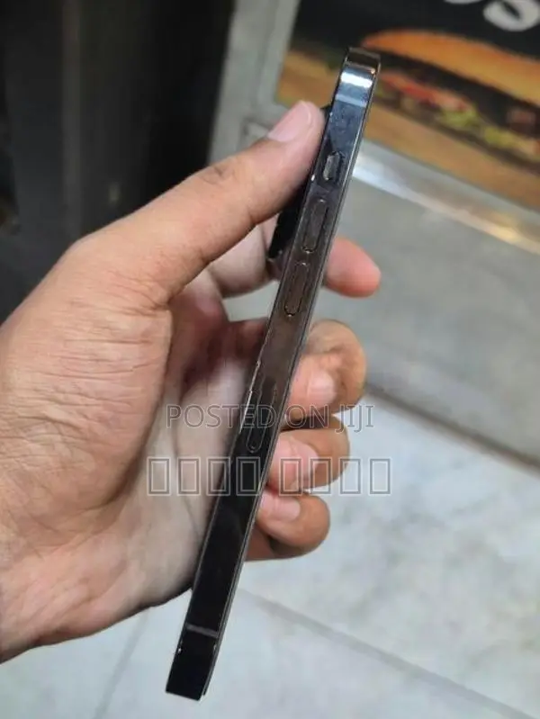 Apple iPhone 14 Pro (Used)
