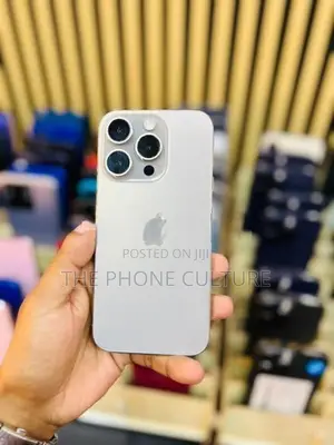 Apple iPhone 15 Pro 128GB (Used)
