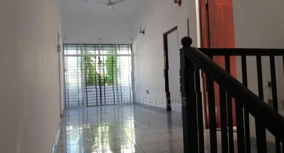 ￭ Colombo 06 04BR House For Rent (NK12038)