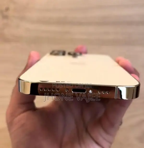 Apple iPhone 14 Pro (Used)