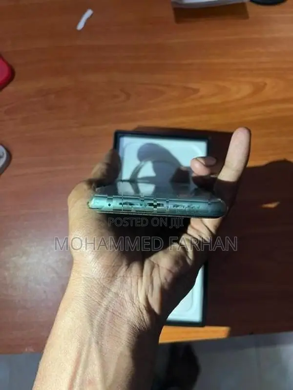 Apple iPhone 11 (Used)