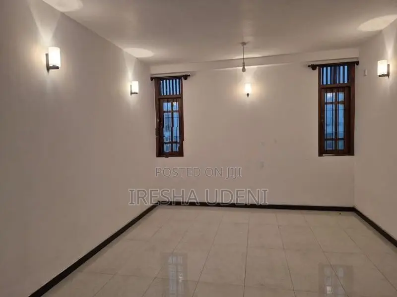 A House For Rent In Kiriwattuduwa Homagama