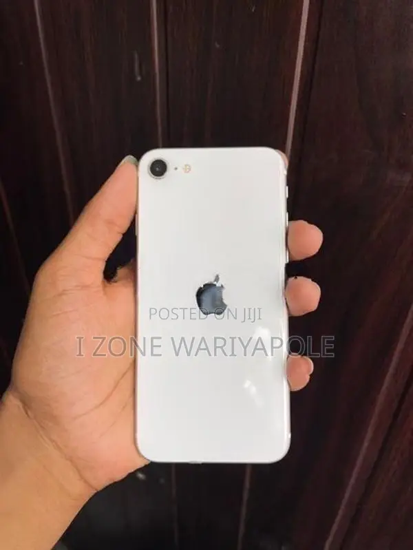 Apple iPhone SE 2 (Used)
