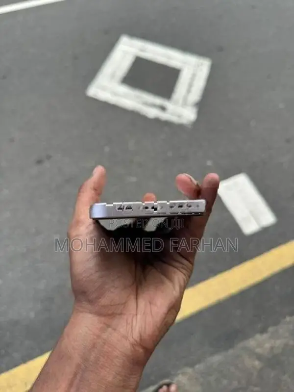 Apple iPhone 13 (Used)