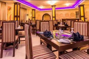 30,000 sq.ft - Luxury Hotel for Sale CP34754 Mount Lavinia