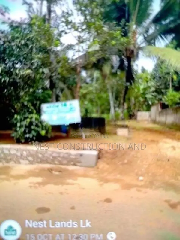 Bandaragama Town Land