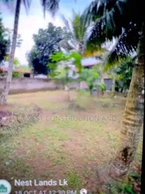 Bandaragama Town Land