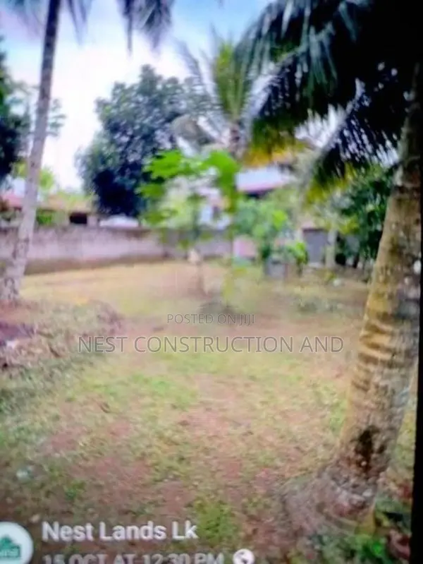Bandaragama Town Land