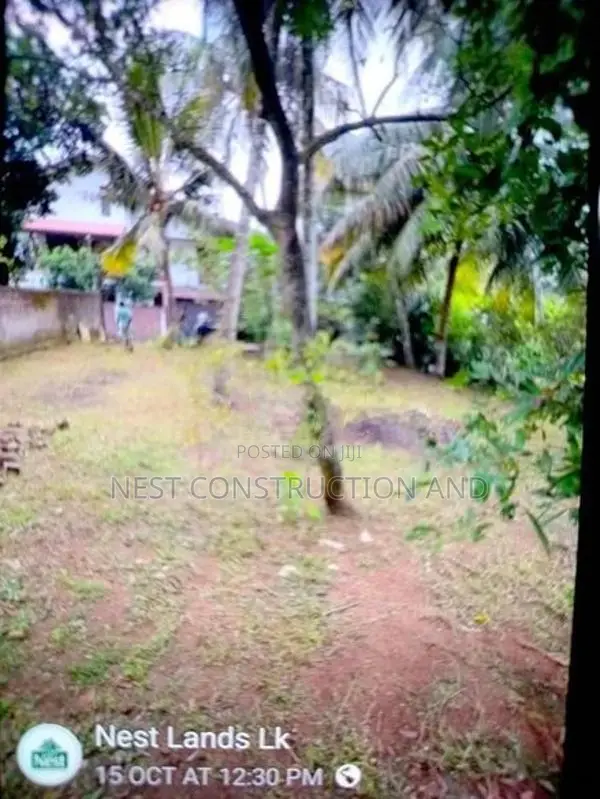 Bandaragama Town Land