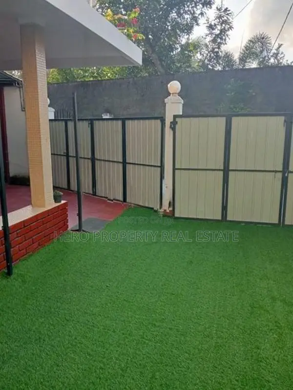 Two Story Luxury House for Sale in Kadawatha Kirillawala