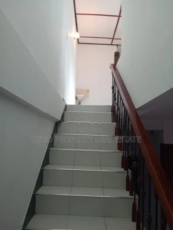 Two Story Luxury House for Sale in Kadawatha Kirillawala