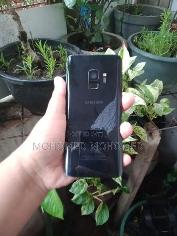 Samsung Galaxy S9 64GB (Used)