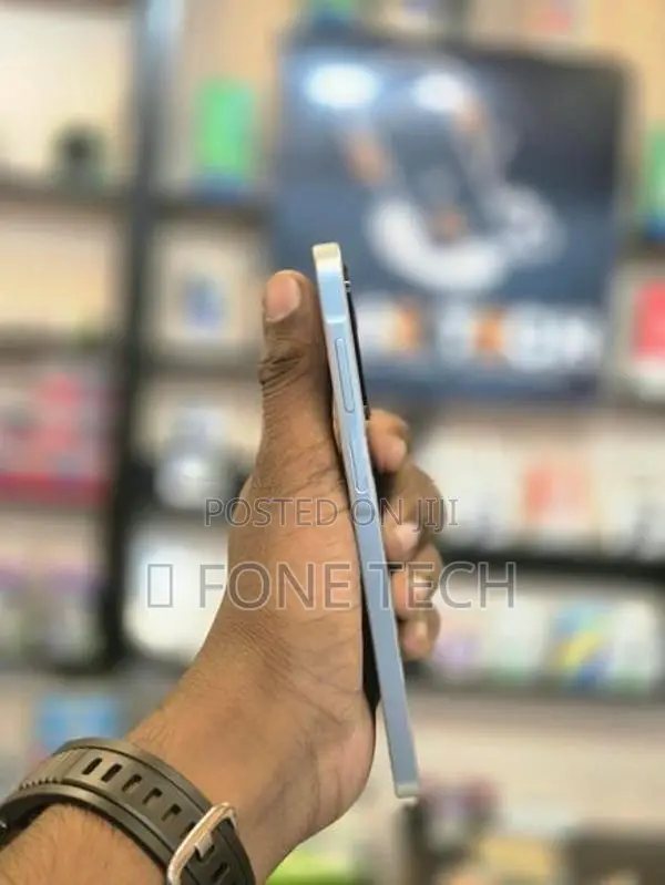 Samsung Galaxy M17 (Used)