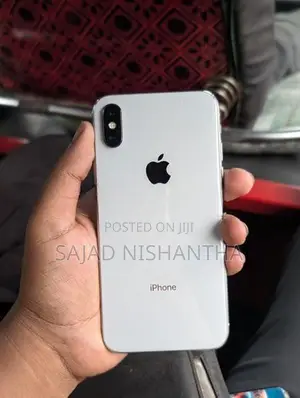 Apple iPhone X 64GB (Used)