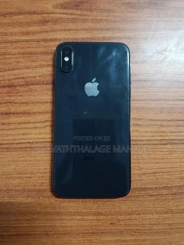 Apple iPhone XS (Used)