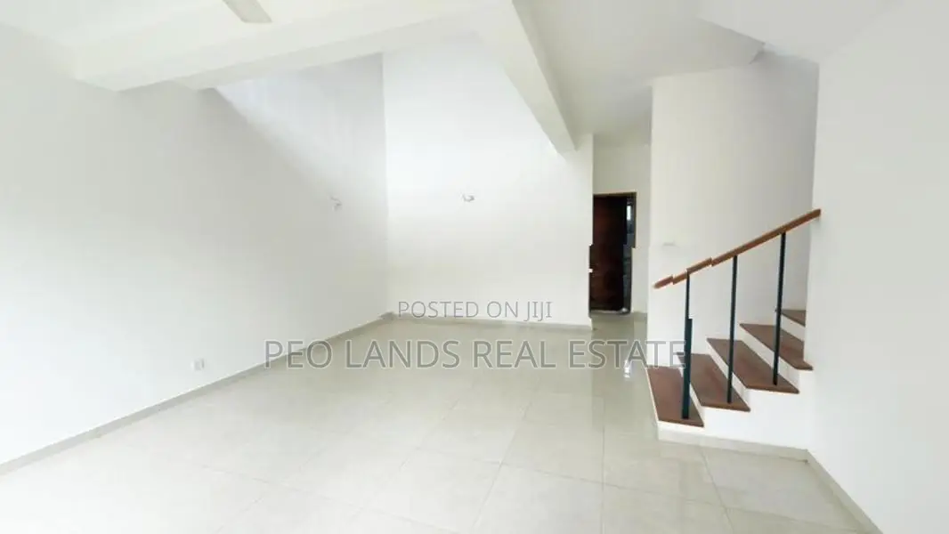 (DH1019) New Villa for Sale in Canterbury Golf Piliyandala