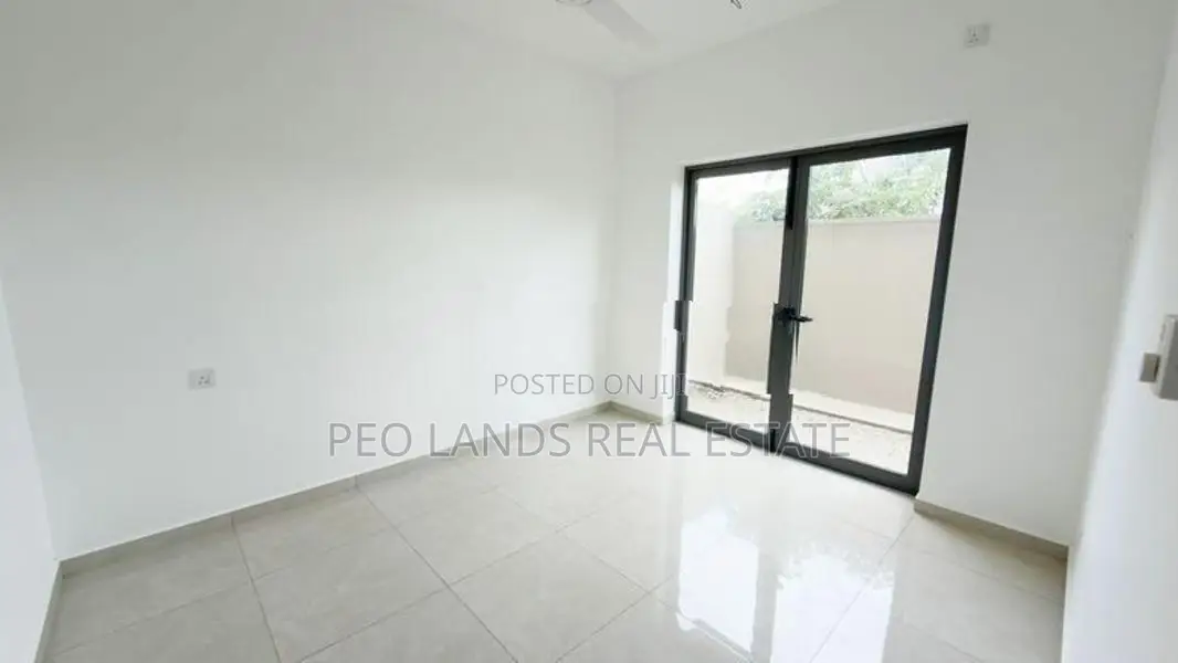 (DH1019) New Villa for Sale in Canterbury Golf Piliyandala