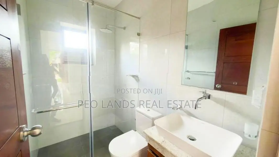 (DH1019) New Villa for Sale in Canterbury Golf Piliyandala