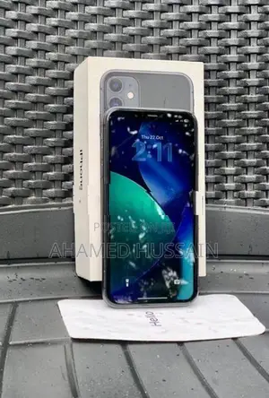 Apple iPhone 11 128GB 2& (Used)