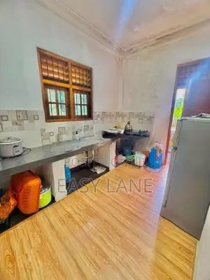 කොරතොටින් පර්චස් 18 ක ඉඩම සමග දෙමහල් නිවසක් // RU In Athurugiriya