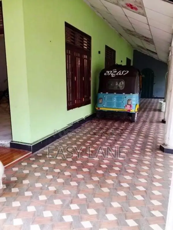 නාත්තන්ඩිය කුද්දෙටියාව පාරෙන් පර්චස් 50ක් සමග නිවස.. RU In Nattandiya