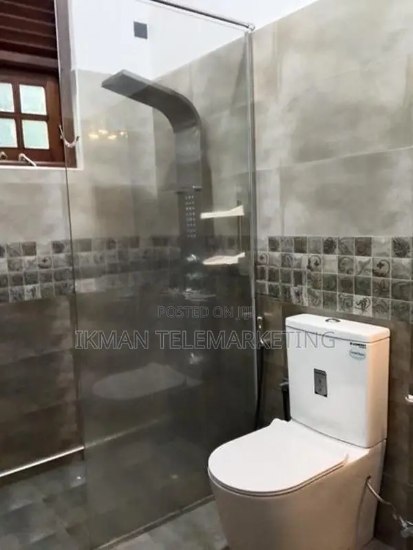 Three-Storey House for Rent in Mirihana, Nugegoda