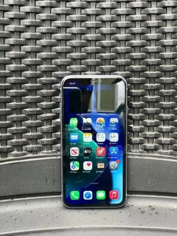 Apple iPhone 11 128GB (Used)