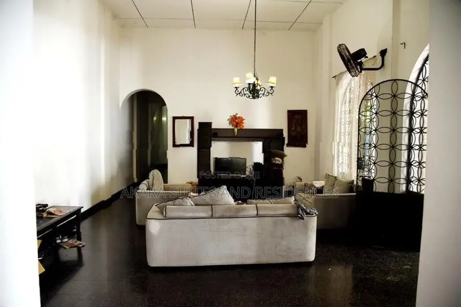 Colombo 08 19.65 Perches - Unfurnished House for Sale HL48676
