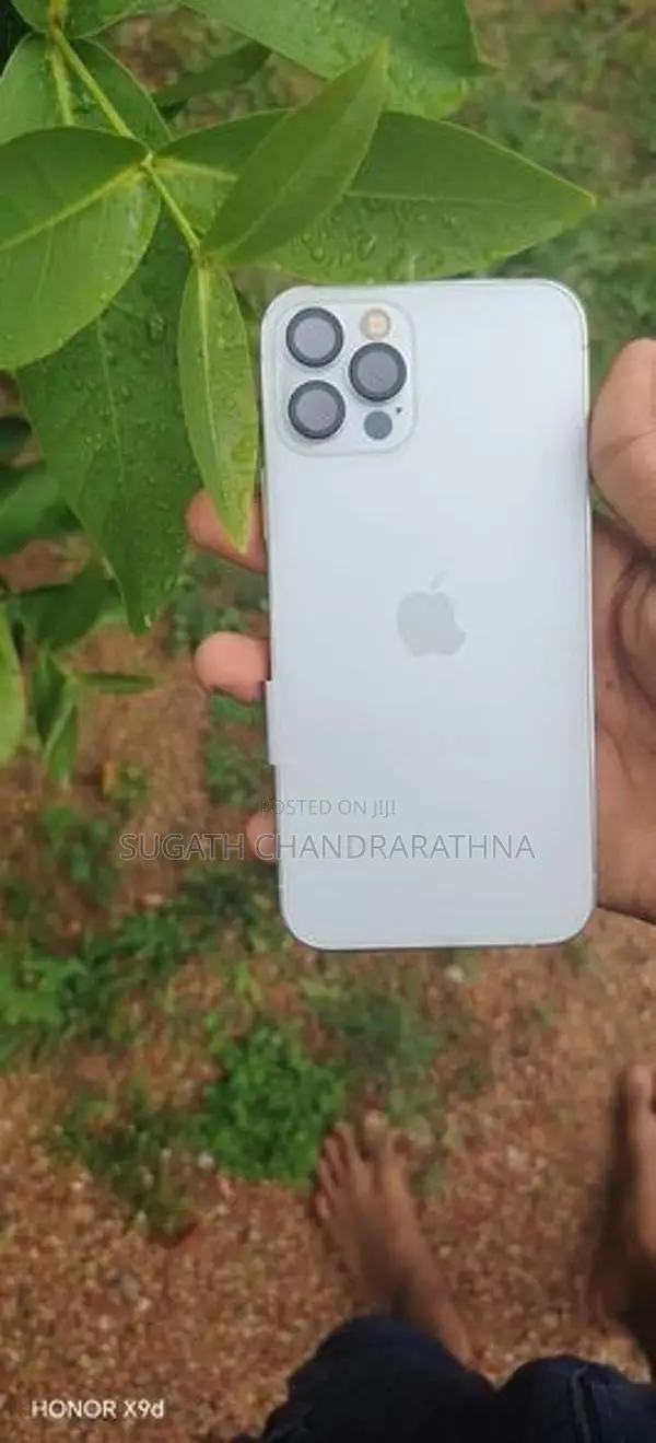 Apple iPhone 12 Pro (Used)