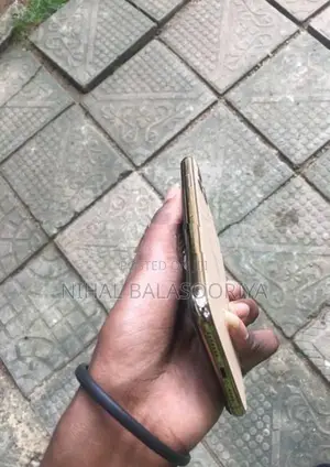 Apple iPhone 11 Pro Max (Used)