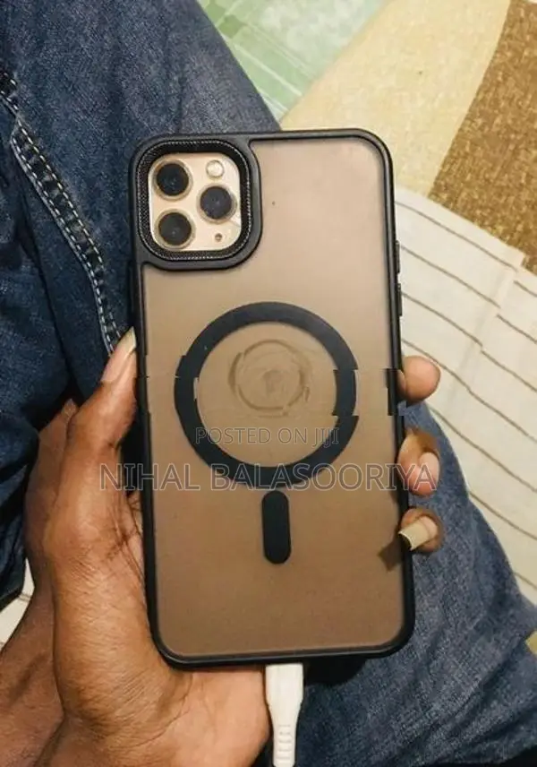 Apple iPhone 11 Pro Max (Used)