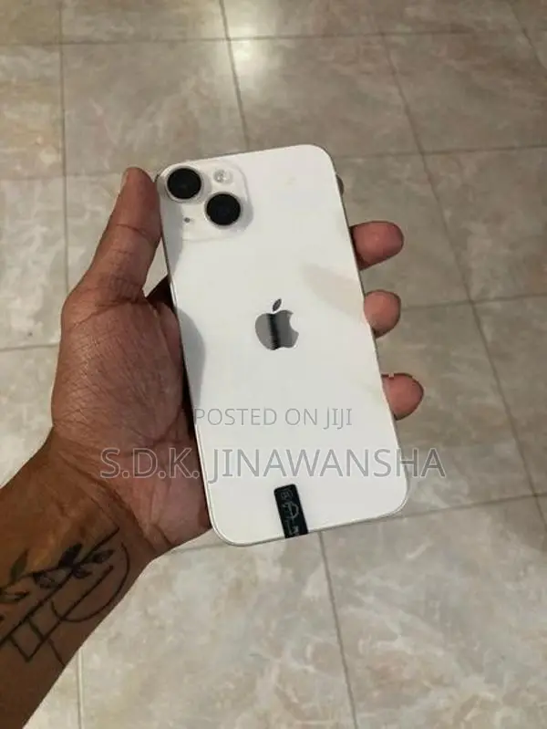 Apple iPhone 14 (Used)