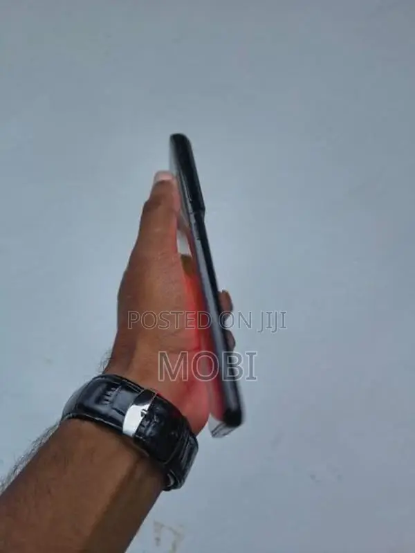 Samsung Galaxy S21 Ultra 256GB (Used)