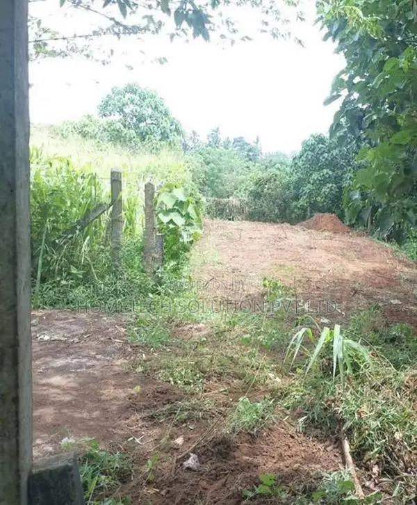 Faddy Field Facing Land In Athurugiriya