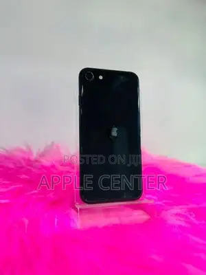 Apple iPhone SE 2 64GB (Used)