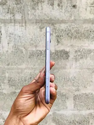 Apple iPhone 11 128 GB (Used)