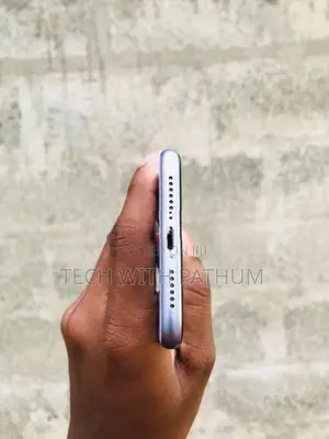 Apple iPhone 11 128 GB (Used)